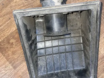 Крышка корпуса воздушного фильтра за 6 200 тг. в Астана