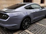 Ford Mustang 2023 года за 25 000 000 тг. в Алматы – фото 4