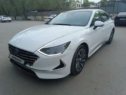 Hyundai Sonata 2022 года за 12 700 000 тг. в Павлодар – фото 2