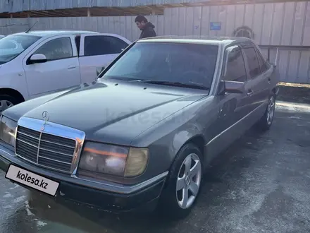 Mercedes-Benz E 230 1992 года за 1 500 000 тг. в Алматы – фото 7