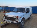 ВАЗ (Lada) Lada 2121 2003 года за 900 000 тг. в Байконыр – фото 2