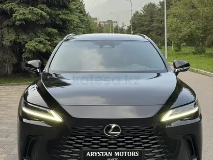 Lexus RX 350 2023 года за 34 500 000 тг. в Алматы – фото 2