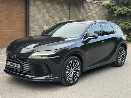 Lexus RX 350 2023 года за 34 500 000 тг. в Алматы – фото 4