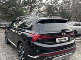 Hyundai Santa Fe 2023 года за 19 200 000 тг. в Алматы – фото 4