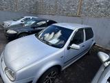 Volkswagen Golf 1998 года за 1 900 000 тг. в Караганда – фото 3