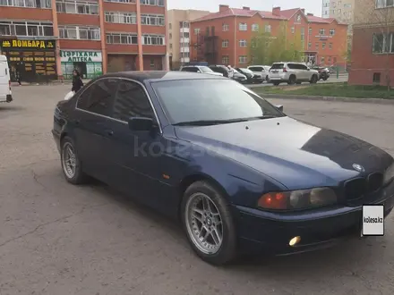 BMW 523 1997 года за 3 000 000 тг. в Астана – фото 4