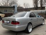 Mercedes-Benz E 430 1999 годаүшін4 100 000 тг. в Алматы – фото 4