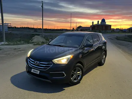 Hyundai Santa Fe 2018 года за 6 000 000 тг. в Актобе