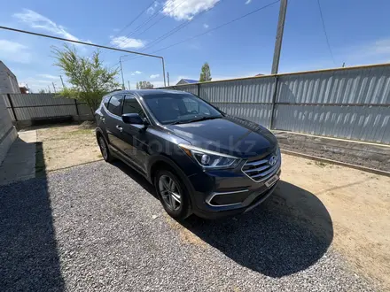 Hyundai Santa Fe 2018 года за 6 000 000 тг. в Актобе – фото 13