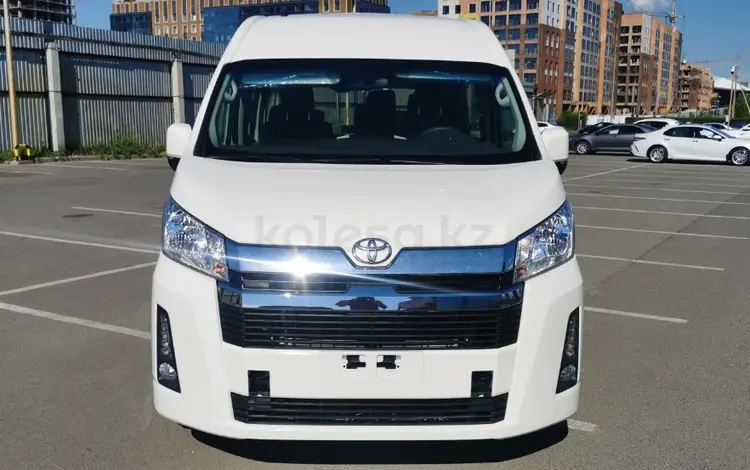 Toyota Hiace 2022 года за 35 900 000 тг. в Астана