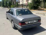 Mercedes-Benz E 230 1987 года за 330 000 тг. в Тараз – фото 5
