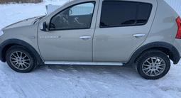 Renault Sandero Stepway 2013 года за 3 600 000 тг. в Караганда – фото 3