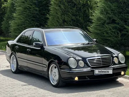 Mercedes-Benz E 55 AMG 2002 года за 8 000 000 тг. в Шымкент – фото 2