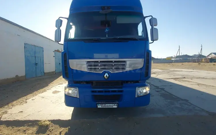 Renault  Premium 2012 года за 25 000 000 тг. в Байконыр