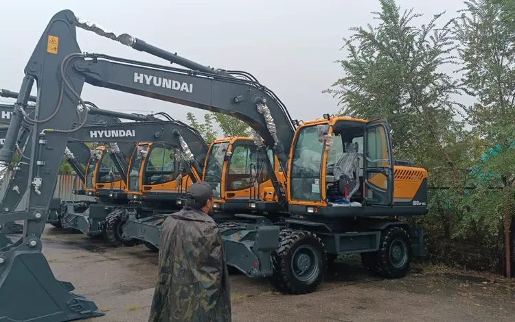 Hyundai  R180W-9S 2023 года в Алматы