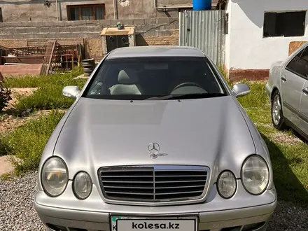Mercedes-Benz CLK 320 2001 года за 3 200 000 тг. в Шымкент