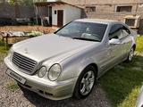 Mercedes-Benz CLK 320 2001 года за 3 200 000 тг. в Шымкент – фото 3