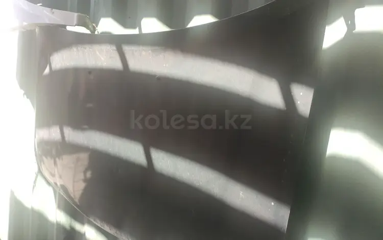 Капот Mazda MPV 1997 г. В.үшін30 000 тг. в Алматы