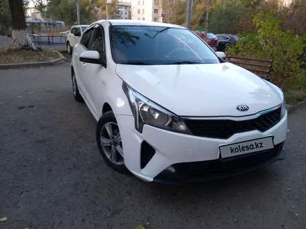 Kia Rio 2021 года за 7 200 000 тг. в Уральск – фото 4