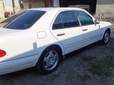 Mercedes-Benz E 320 1998 года за 4 300 000 тг. в Алматы – фото 3