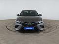 Toyota Camry 2019 года за 13 300 000 тг. в Шымкент – фото 2