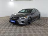 Toyota Camry 2019 года за 13 300 000 тг. в Шымкент