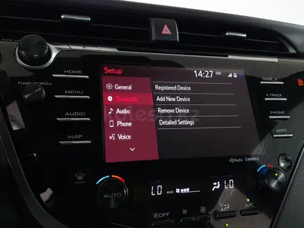 Toyota Camry 2019 года за 13 300 000 тг. в Шымкент – фото 21