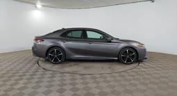 Toyota Camry 2019 года за 13 300 000 тг. в Шымкент – фото 4