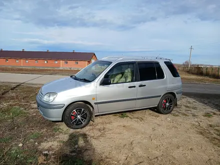 Toyota Raum 1998 года за 3 000 000 тг. в Усть-Каменогорск – фото 2