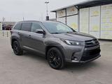 Toyota Highlander 2019 годаүшін12 000 000 тг. в Актобе – фото 3