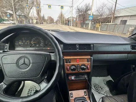 Mercedes-Benz E 280 1995 года за 2 500 000 тг. в Талдыкорган – фото 5