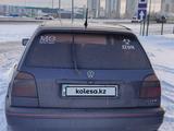 Volkswagen Golf 1994 годаfor2 000 000 тг. в Астана – фото 3