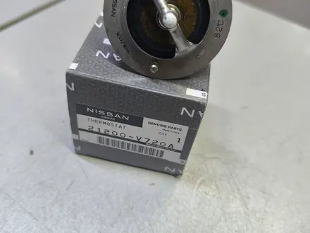 Термостат Nissan 82 RD28 VG33 RB20 RB25 за 12 000 тг. в Алматы