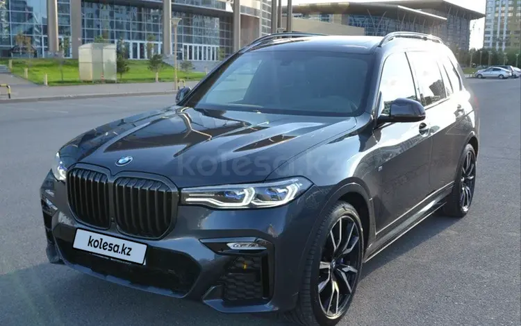 BMW X7 2021 года за 51 000 000 тг. в Астана