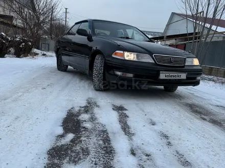 Toyota Mark II 1998 года за 3 500 000 тг. в Алматы – фото 2