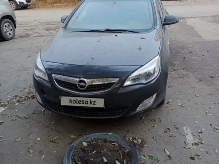 Opel Astra 2012 года за 3 500 000 тг. в Костанай