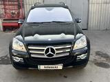 Mercedes-Benz GL 550 2008 года за 10 000 100 тг. в Алматы – фото 4