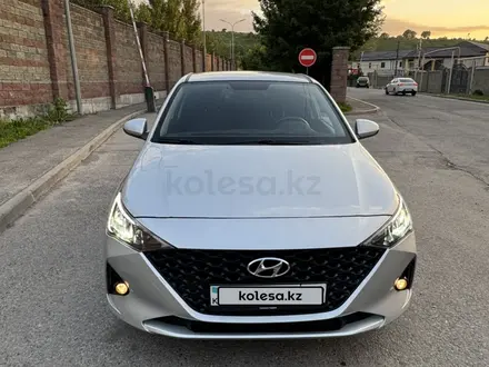Hyundai Accent 2020 года за 7 950 000 тг. в Алматы