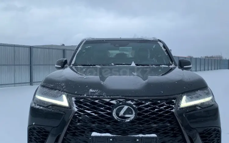 Lexus LX 600 F Sport 2024 годаfor78 700 000 тг. в Актобе