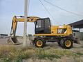 Caterpillar  M316 2016 года за 42 000 000 тг. в Шымкент