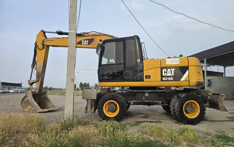 Caterpillar  M316 2016 года за 42 000 000 тг. в Шымкент