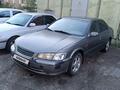 Toyota Camry 1999 годаүшін2 800 000 тг. в Усть-Каменогорск – фото 2