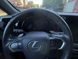 Lexus RX 350h 2024 годаүшін37 500 000 тг. в Семей – фото 5