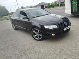 Volkswagen Passat 2008 годаfor3 000 000 тг. в Астана
