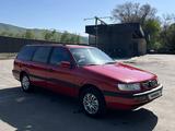 Volkswagen Passat 1994 года за 2 000 000 тг. в Есик – фото 4