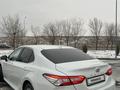 Toyota Camry 2020 годаfor13 500 000 тг. в Алматы – фото 5