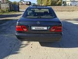 Mercedes-Benz E 220 1997 года за 980 000 тг. в Кызылорда – фото 4