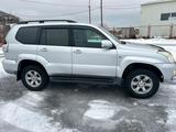 Toyota Land Cruiser Prado 2006 года за 10 700 000 тг. в Петропавловск – фото 2