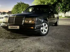 Mercedes-Benz E-Class, 1993