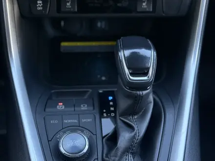 Toyota RAV4 2020 года за 15 800 000 тг. в Астана – фото 15